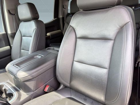 Used 2021 Chevrolet Silverado 1500 LT Trail Boss w/ Convenience Package II image 24