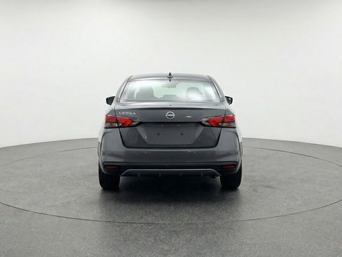 Used 2025 Nissan Versa SV image 7
