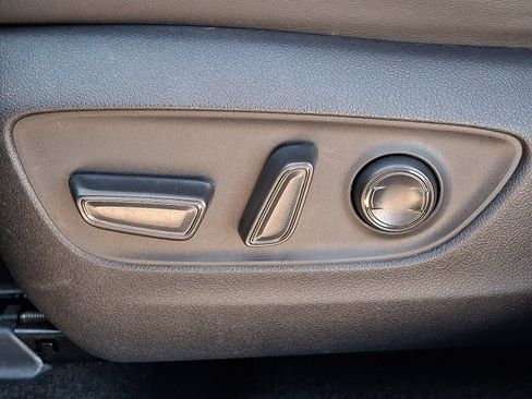 Certified 2025 Toyota RAV4 XLE Premium image 26