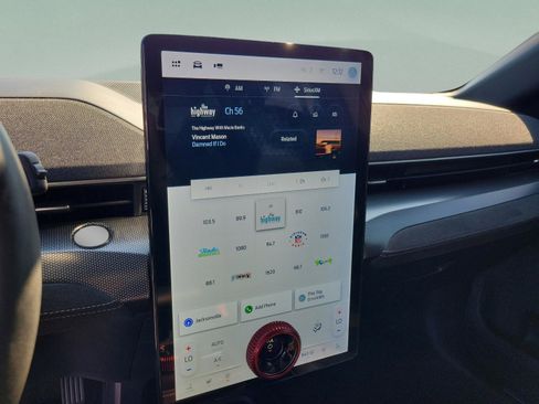 Certified 2021 Ford Mustang Mach-E GT w/ GT Performance Edition image 18