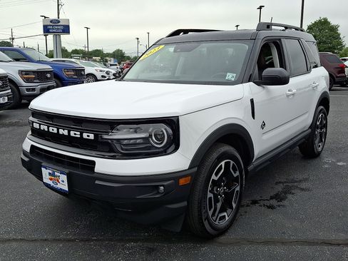Certified 2023 Ford Bronco Sport Outer Banks AWD/4WD image 3
