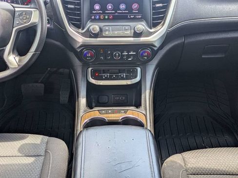 Used 2021 GMC Acadia SLE w/ Driver Convenience Package FWD image 20