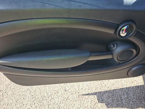 Used 2013 MINI Cooper Hardtop FWD image 8