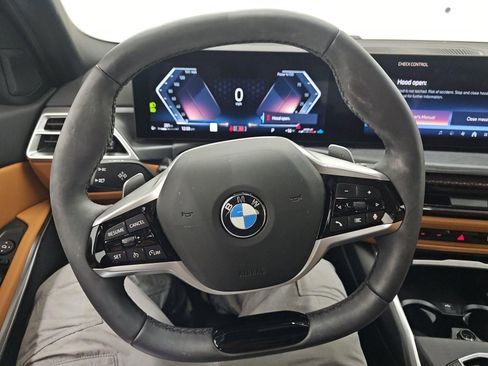 Used 2025 BMW 330i Sedan image 10