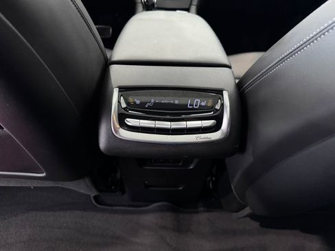 Certified 2024 Cadillac XT6 Sport AWD/4WD image 31