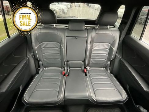 Used 2024 Volkswagen Tiguan SEL R-Line image 14