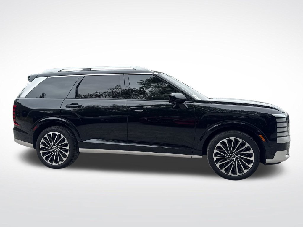 Used 2026 Hyundai Palisade Calligraphy FWD image 7