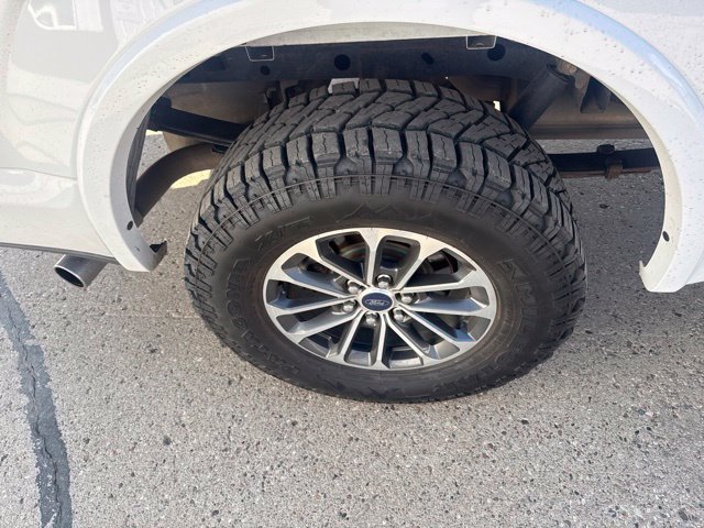 Used 2018 Ford F150 XLT w/ Equipment Group 302A Luxury AWD/4WD image 17