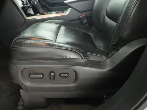 Used 2015 Ford Explorer Limited image 8