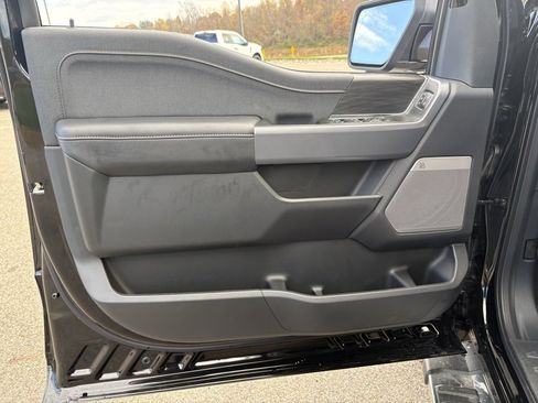 New 2025 Ford F150 Lariat w/ Equipment Group 502A High image 37