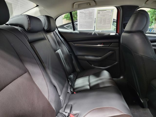 Used 2019 MAZDA MAZDA3 Sedan w/ Premium Package FWD image 14