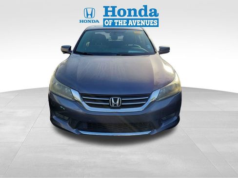 Used 2014 Honda Accord EX image 2