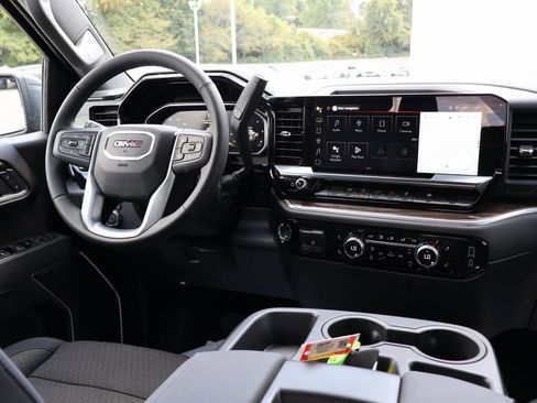 New 2026 GMC Sierra 1500 Elevation image 27