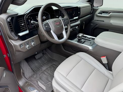 New 2026 GMC Sierra 1500 SLT AWD/4WD image 8