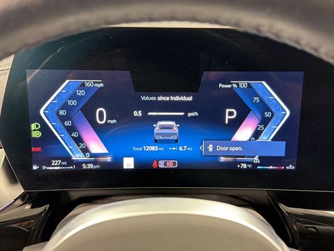 Certified 2025 BMW X2 xDrive28i image 19