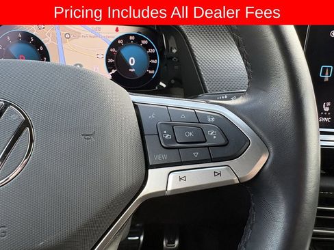 Used 2025 Volkswagen Atlas Cross Sport SEL R-Line AWD/4WD image 16