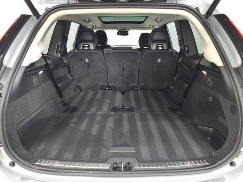 Certified 2026 Volvo XC90 B6 Plus AWD/4WD image 9