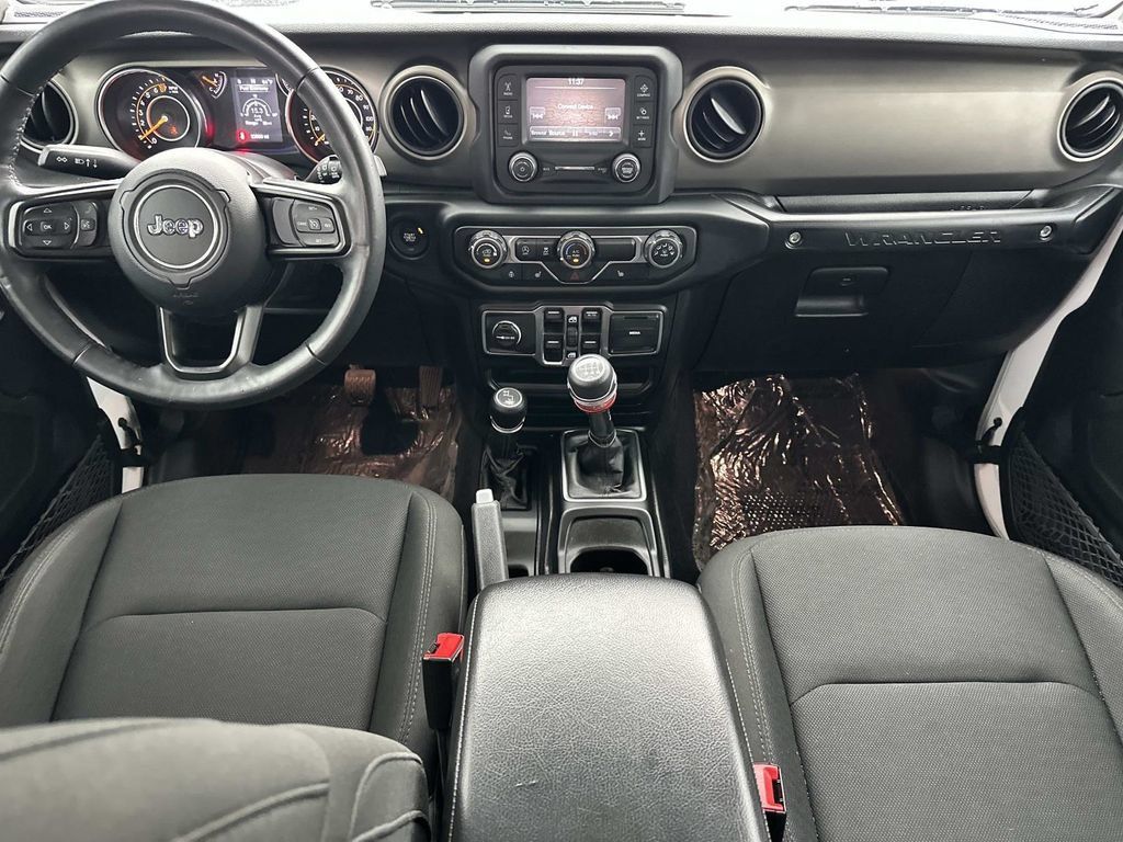 Used 2018 Jeep Wrangler Unlimited Sport S AWD/4WD image 12