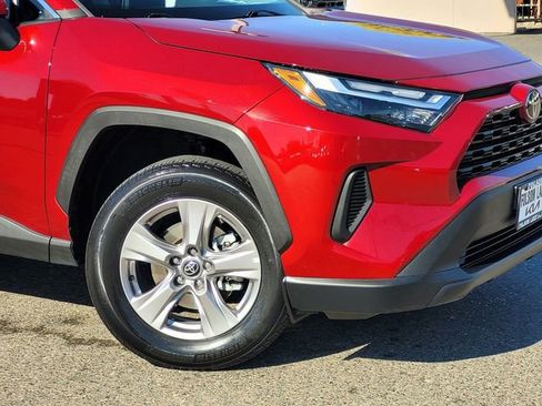 Used 2022 Toyota RAV4 XLE image 6