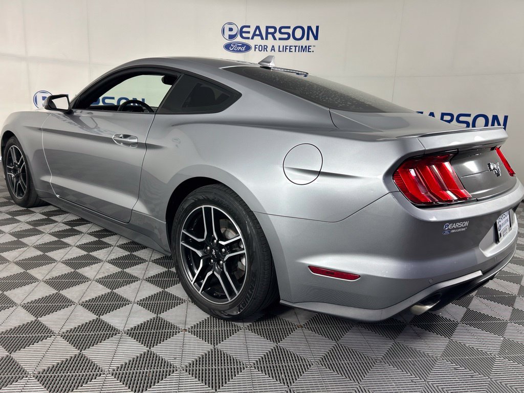 Used 2021 Ford Mustang Premium RWD image 7