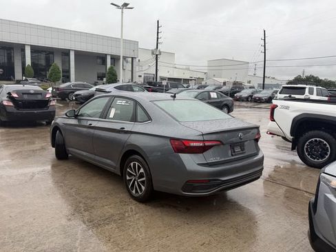 Used 2024 Volkswagen Jetta S FWD image 7