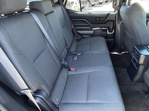 Certified 2026 Toyota 4Runner SR5 AWD/4WD image 12