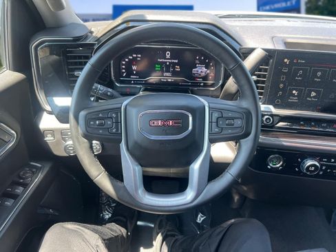 Certified 2024 GMC Sierra 1500 Elevation AWD/4WD image 16
