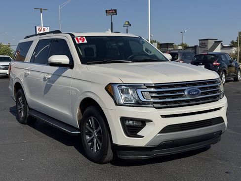Used 2019 Ford Expedition Max XLT w/ Equipment Group 202A RWD image 3