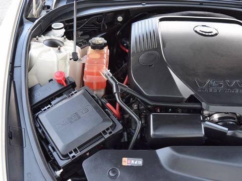 Used 2014 Cadillac CTS Luxury RWD image 78