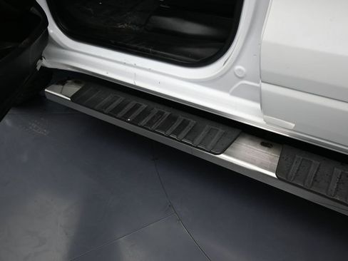 Used 2019 RAM 1500 Big Horn RWD image 34