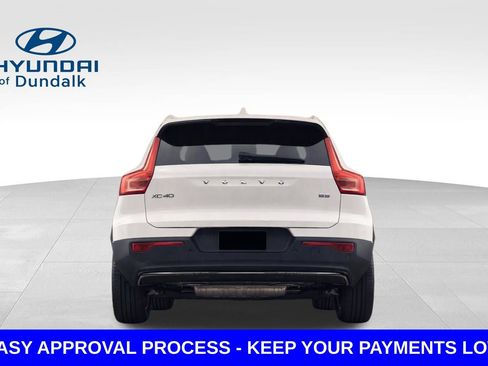 Used 2026 Volvo XC40 B5 Plus AWD/4WD image 6