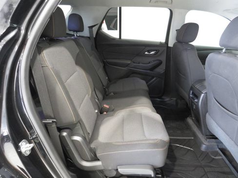 Used 2019 Chevrolet Traverse LS FWD image 12