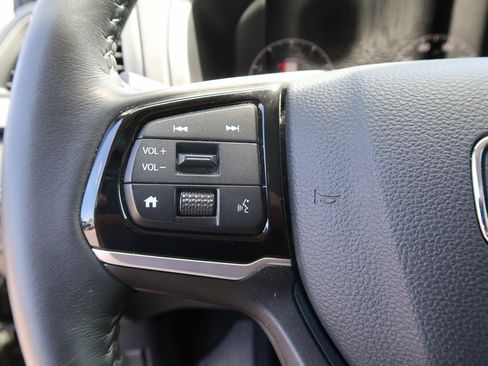 Used 2025 Honda Odyssey EX-L image 21