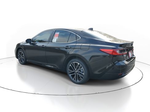 New 2026 Toyota Camry XLE image 4