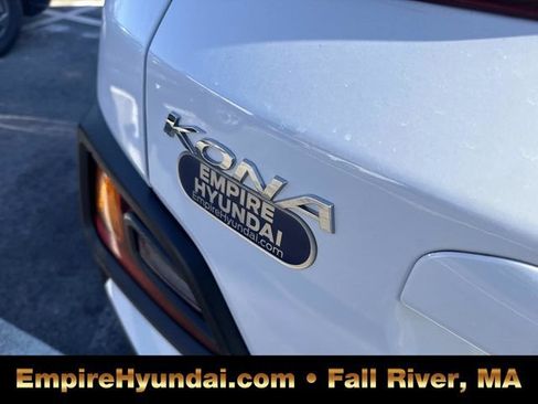 Used 2019 Hyundai Kona SE image 6