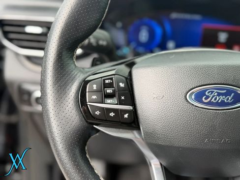 Used 2023 Ford Explorer ST w/ Equipment Group 401A AWD/4WD image 31