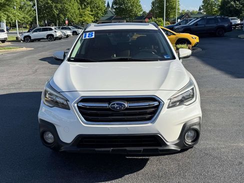 Used 2018 Subaru Outback 2.5i Touring w/ Popular Package #3 AWD/4WD image 5