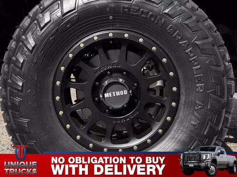 Used 2025 Ford F350 Platinum image 12