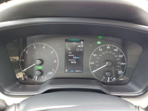 Used 2024 Toyota Corolla LE FWD image 24