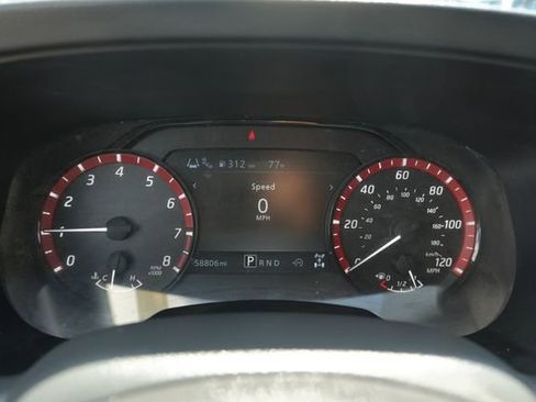 Used 2025 Nissan Frontier PRO-4X AWD/4WD image 17