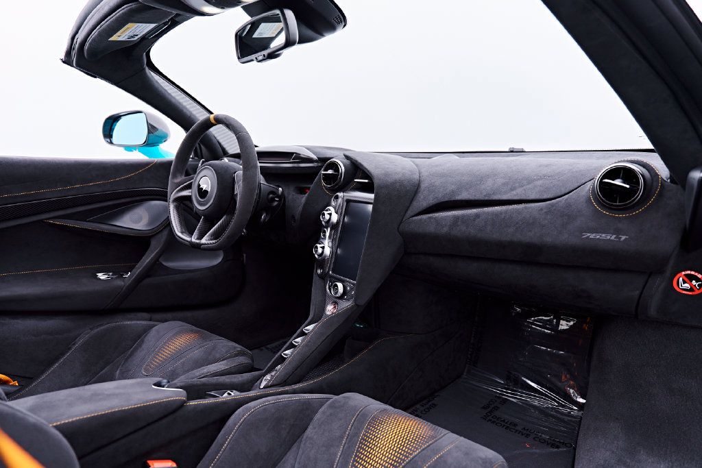 Used 2022 McLaren 765LT RWD image 70