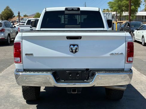 Used 2016 RAM 2500 Laramie w/ Convenience Group AWD/4WD image 5