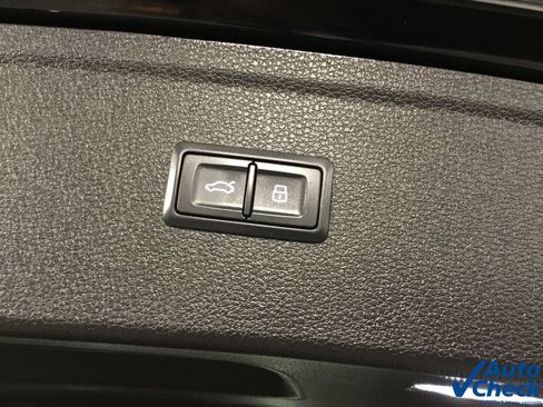 Used 2018 Audi Q5 2.0T Premium Plus w/ Premium Plus Package AWD/4WD image 13