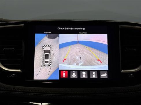 New 2026 Chrysler Pacifica Pinnacle w/ Trailer Tow Group image 11