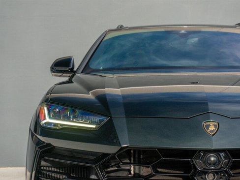 Used 2020 Lamborghini Urus image 27