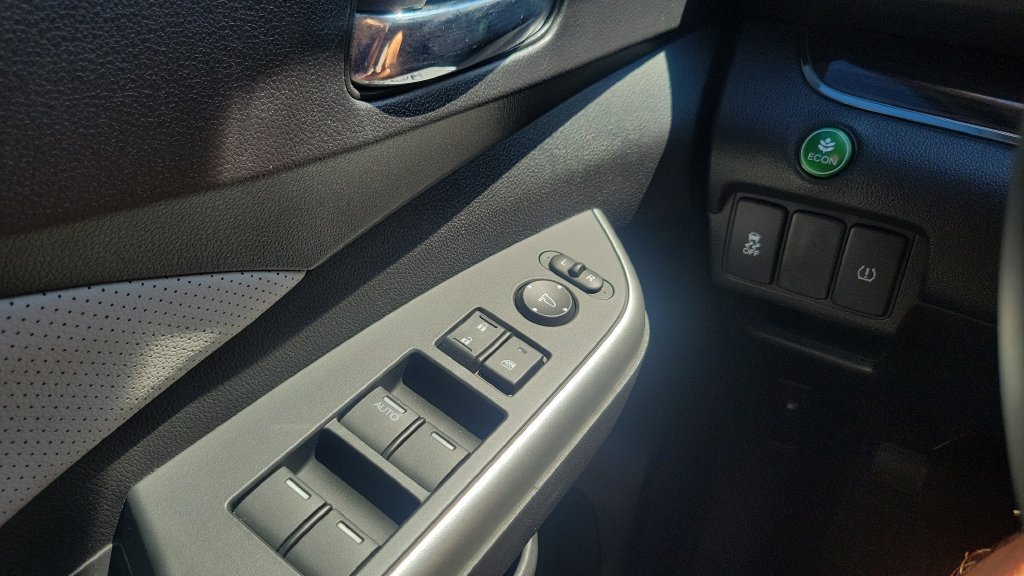 Used 2016 Honda CR-V EX-L image 19