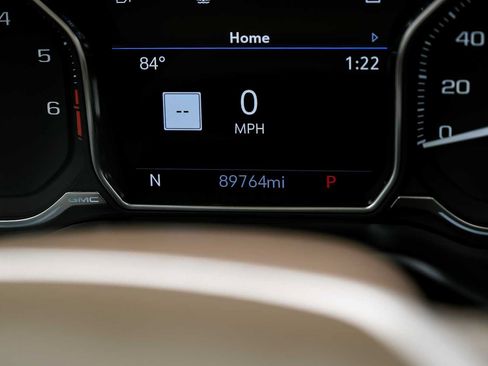 Used 2021 GMC Yukon Denali w/ Advanced Technology Package AWD/4WD image 20