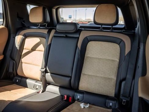 New 2026 Chevrolet Equinox ACTIV FWD image 30