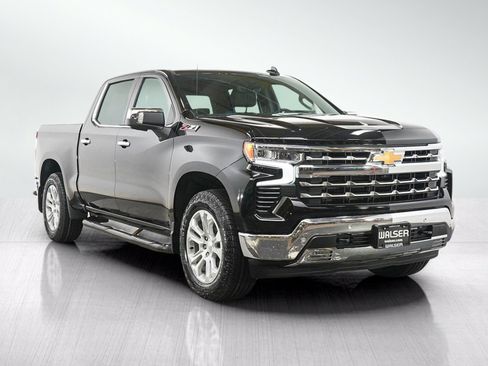 Used 2022 Chevrolet Silverado 1500 LTZ AWD/4WD image 7