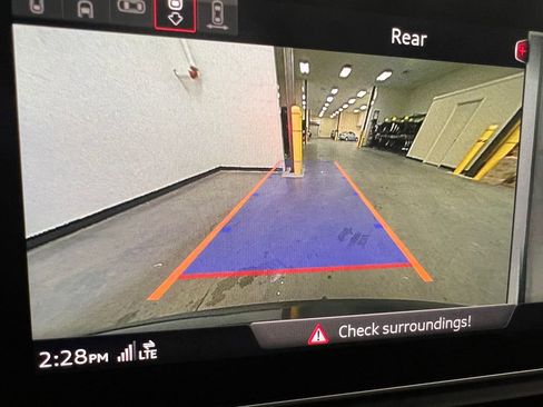 Used 2020 Audi SQ5 Prestige image 22